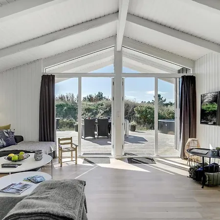 Сasa de vacaciones Cozy In Hvide Sande With Sauna Bjerregård