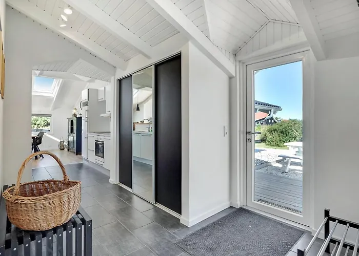 Dom wakacyjny Cozy In Hvide Sande With Sauna