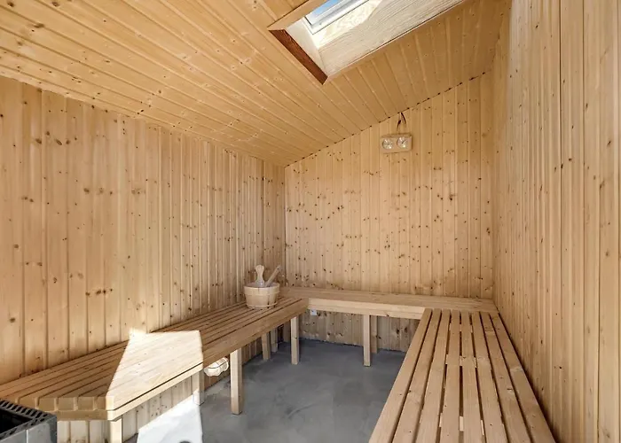 Cozy In Hvide Sande With Sauna * Bjerregård