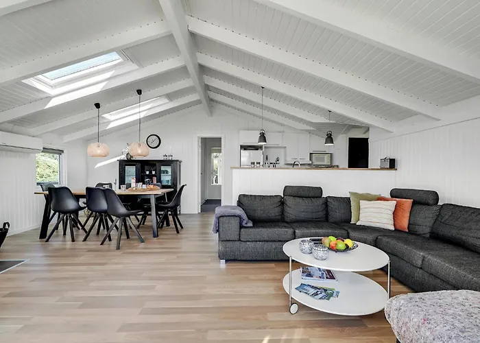 Cozy In Hvide Sande With Sauna * Bjerregård